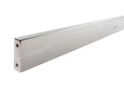 Square Magnetic Bar